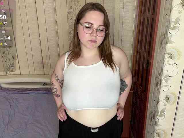 AlysonBussiere webcam