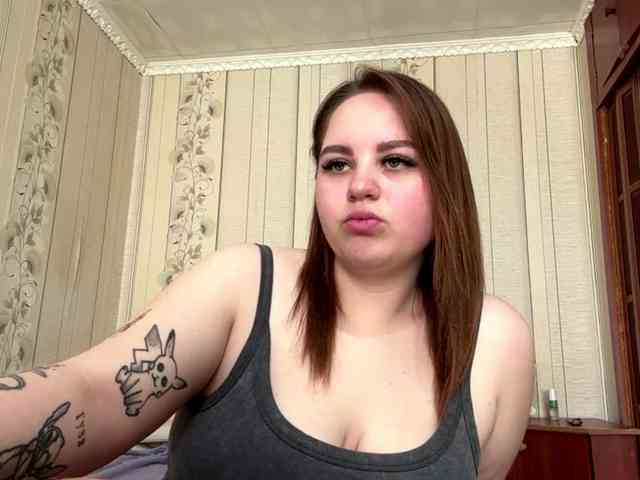 AlysonBussiere webcam