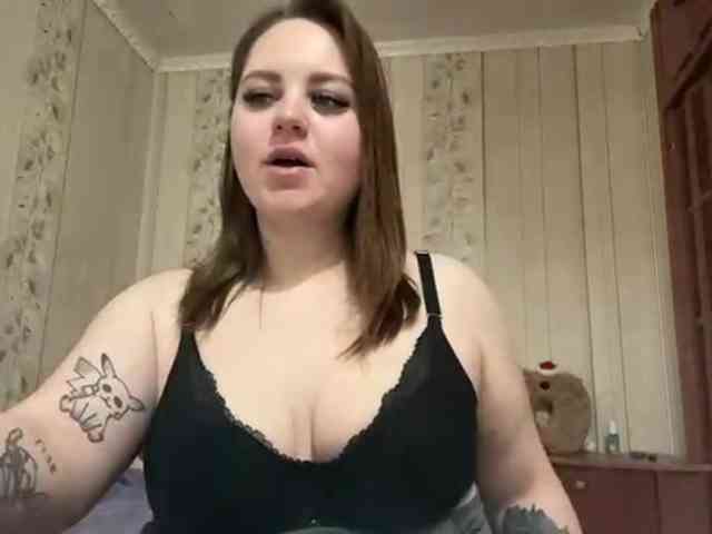 AlysonBussiere webcam