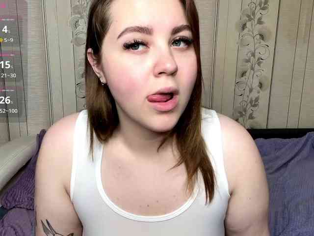AlysonBussiere webcam
