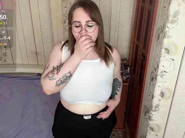AlysonBussiere webcam