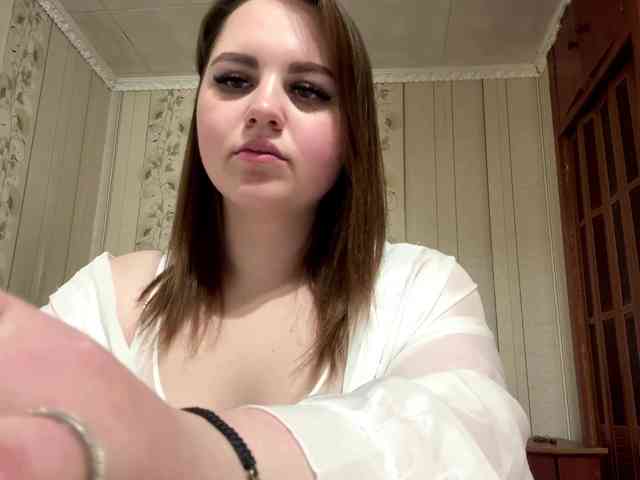 AlysonBussiere webcam