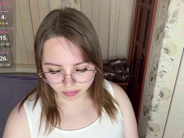 AlysonBussiere webcam
