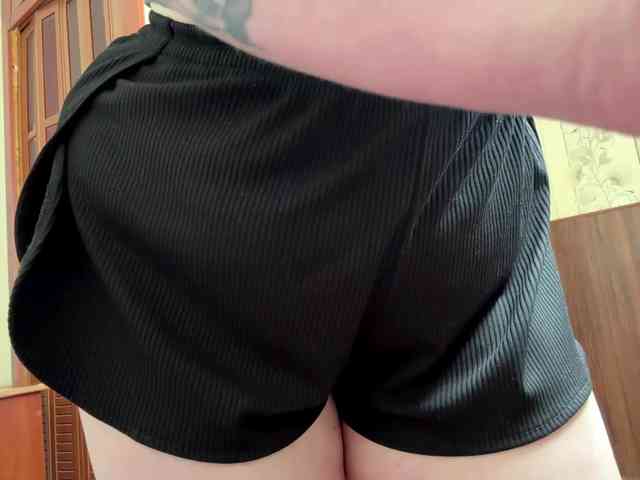 AlysonBussiere webcam