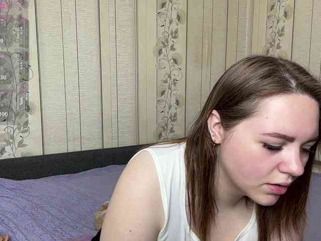 AlysonBussiere webcam