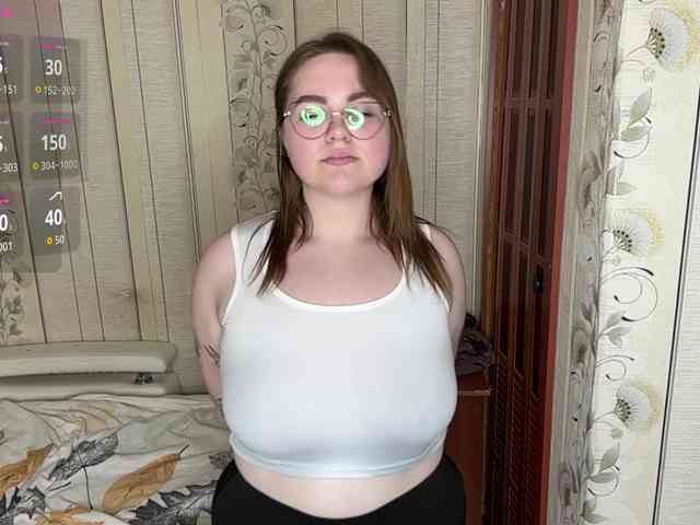 AlysonBussiere webcam