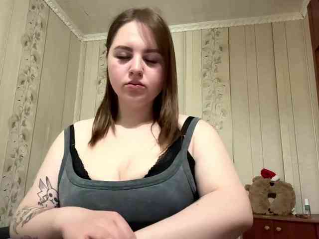 AlysonBussiere webcam