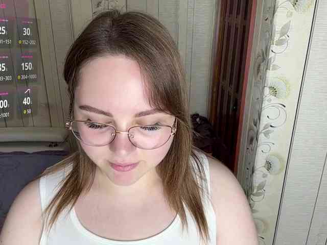 AlysonBussiere webcam