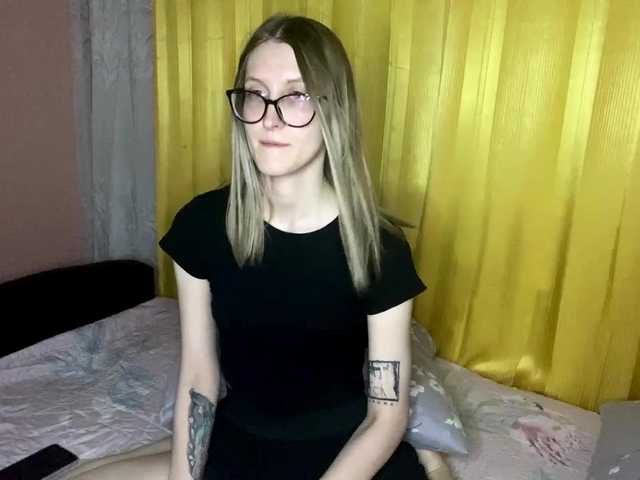 JuliaJess live cam on BongaCams