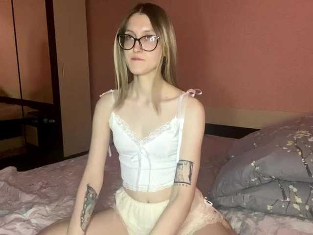 JuliaJess live cam on BongaCams