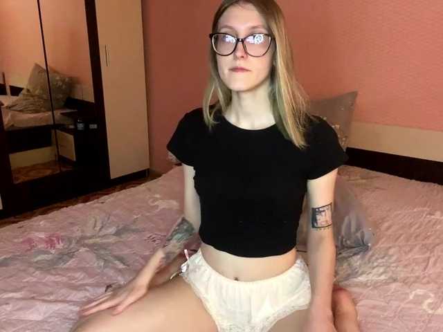 JuliaJess live cam on BongaCams