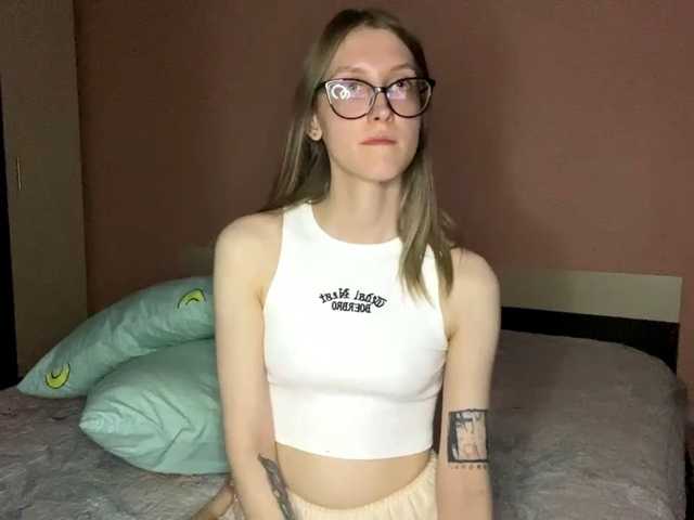 JuliaJess live cam on BongaCams