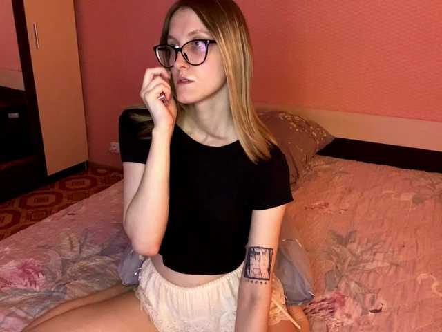 JuliaJess live cam on BongaCams