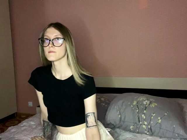 JuliaJess live cam on BongaCams