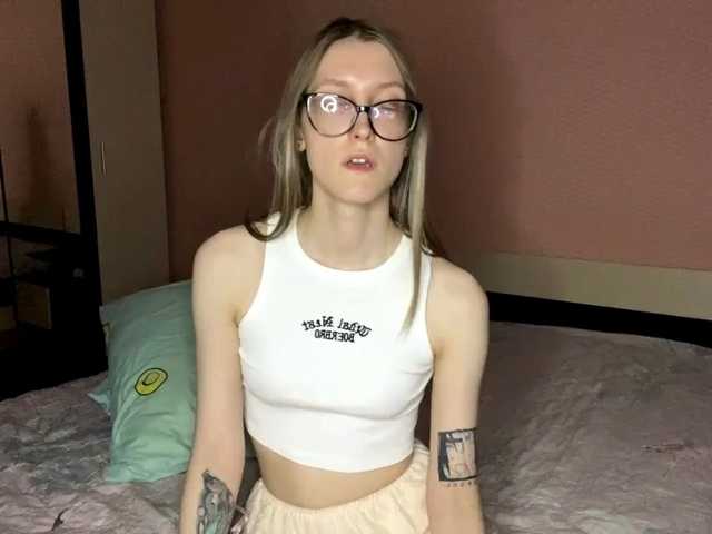 JuliaJess live cam on BongaCams