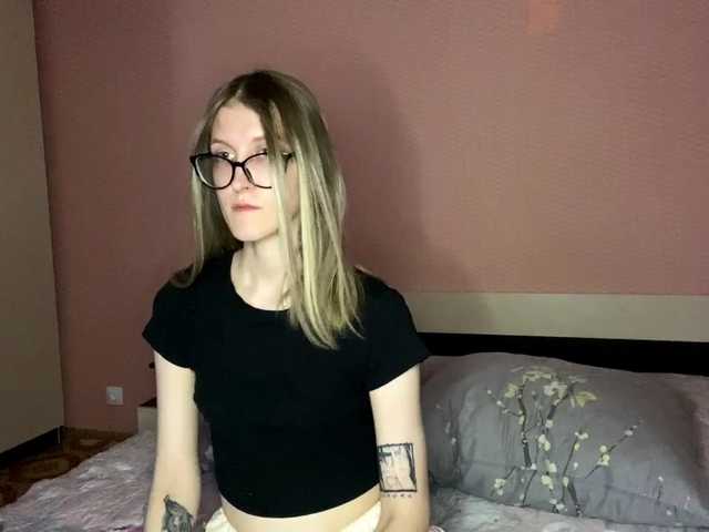 JuliaJess live cam on BongaCams
