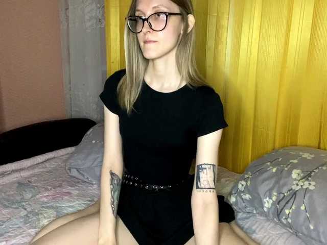 JuliaJess live cam on BongaCams