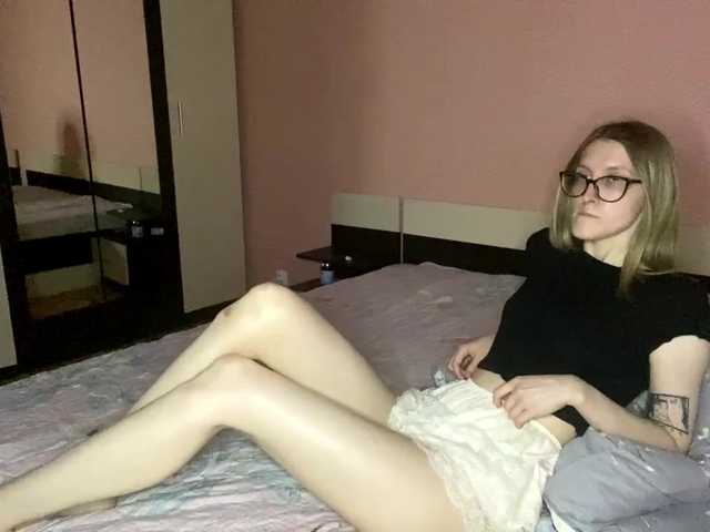 JuliaJess live cam on BongaCams