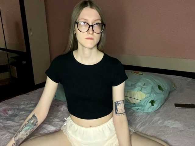 JuliaJess live cam on BongaCams