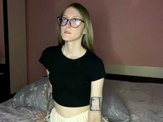 JuliaJess live cam on BongaCams