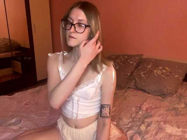 JuliaJess live cam on BongaCams
