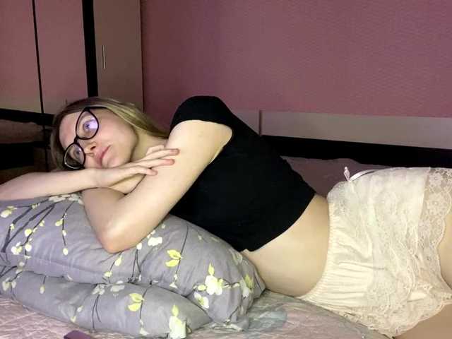 JuliaJess live cam on BongaCams