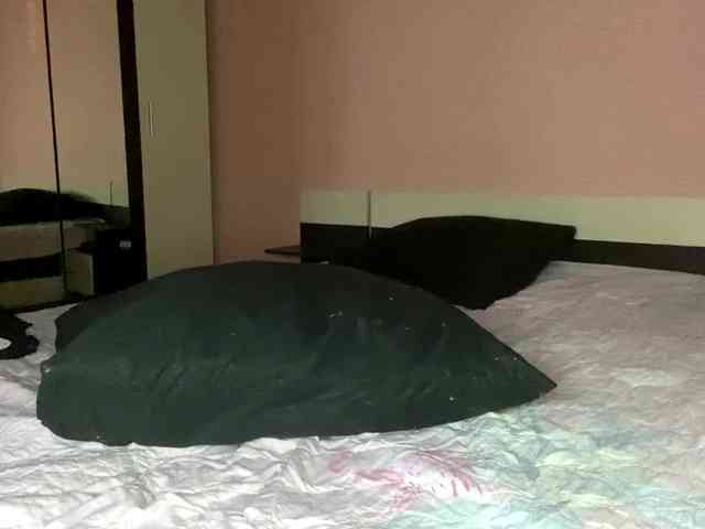 JuliaJess webcam