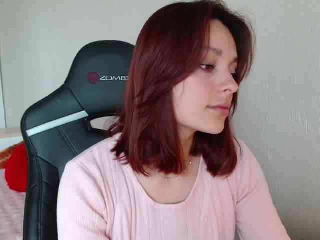 MilaKis-99 webcam