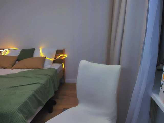 JulietteMonli live cam on BongaCams