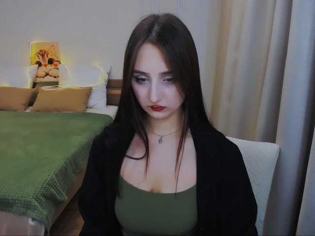 JulietteMonli live cam on BongaCams