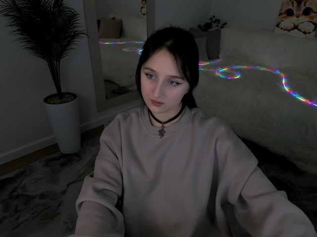 JulietteMonli live cam preview