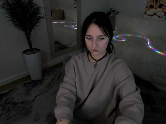 JulietteMonli live cam on BongaCams