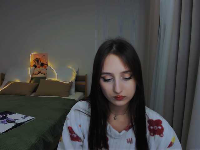 JulietteMonli live cam on BongaCams