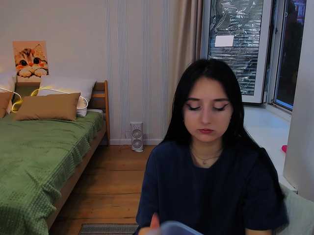 JulietteMonli live cam on BongaCams