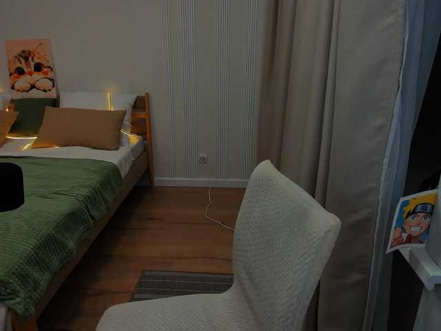 JulietteMonli live cam on BongaCams