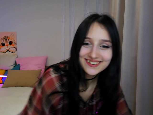JulietteMonli live cam on BongaCams