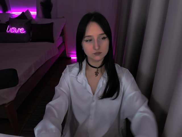 JulietteMonli, live now on BongaCams