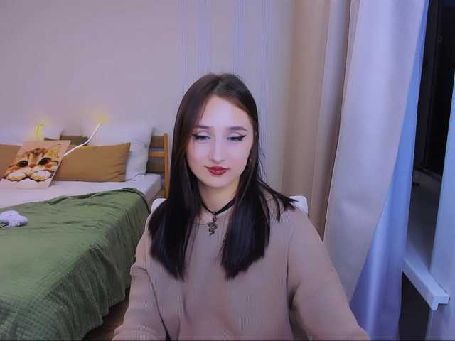 JulietteMonli live cam on BongaCams