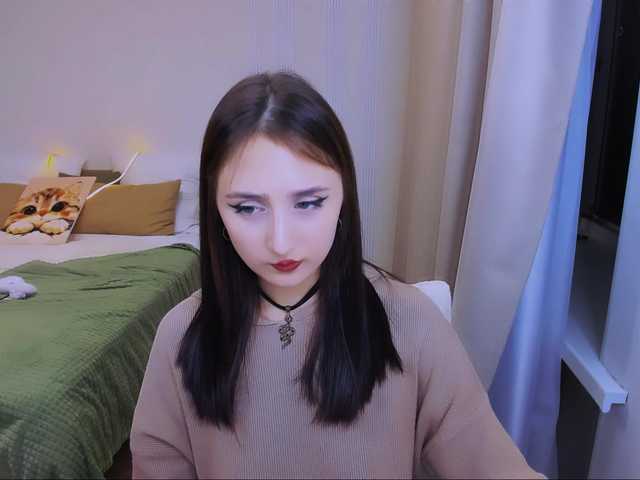 JulietteMonli live cam on BongaCams