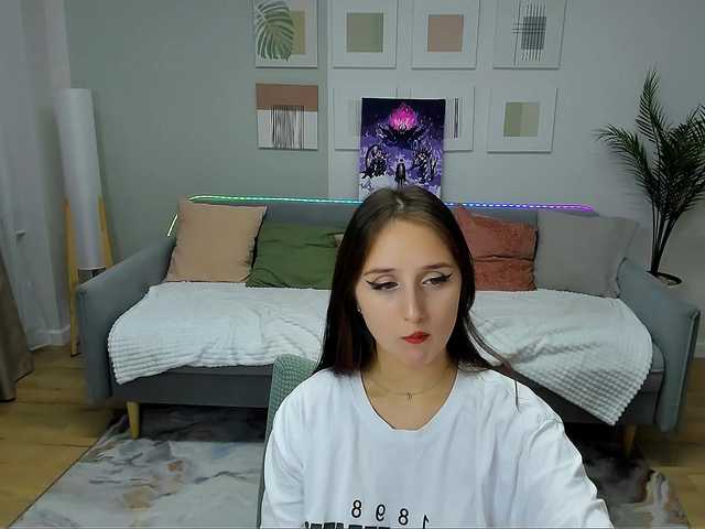 JulietteMonli live cam on BongaCams