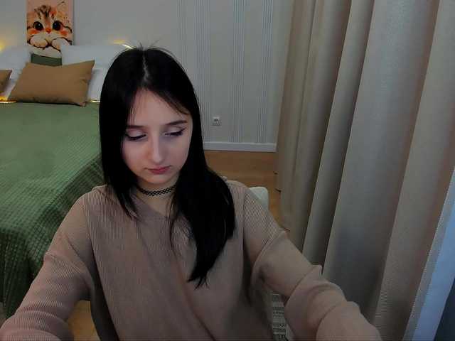 JulietteMonli live cam on BongaCams