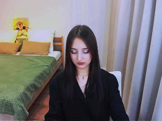 JulietteMonli live cam on BongaCams