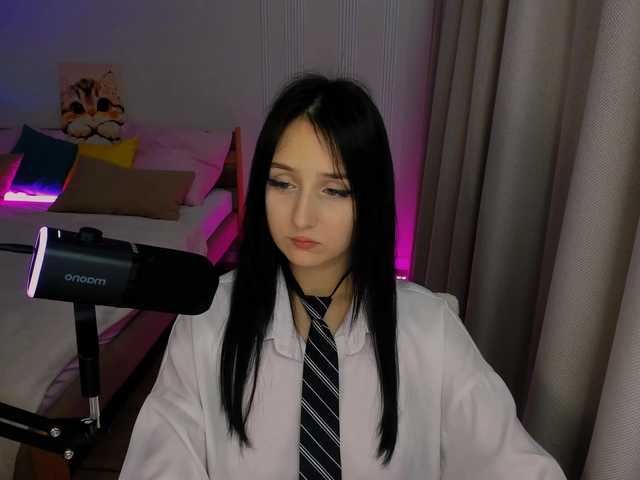 JulietteMonli live cam on BongaCams