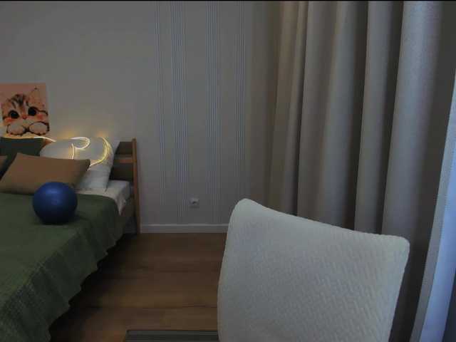JulietteMonli live cam on BongaCams