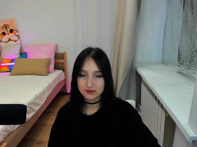 JulietteMonli live cam on BongaCams