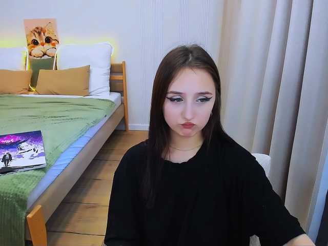 JulietteMonli live cam on BongaCams
