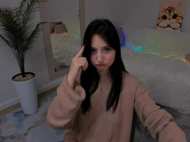 JulietteMonli — live female cam