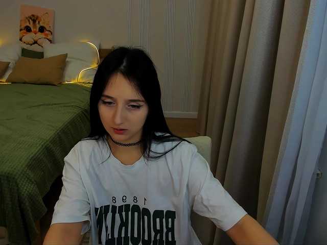 JulietteMonli live cam on BongaCams