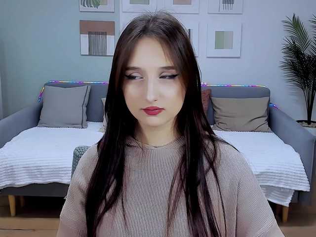 JulietteMonli live cam on BongaCams