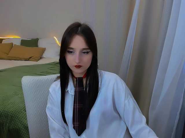 JulietteMonli live cam on BongaCams